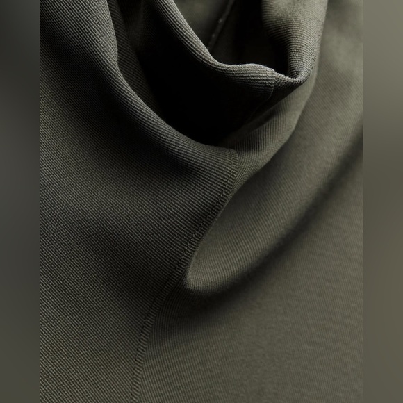 Zara Olive Green Midi Dress - Picture 5 of 5